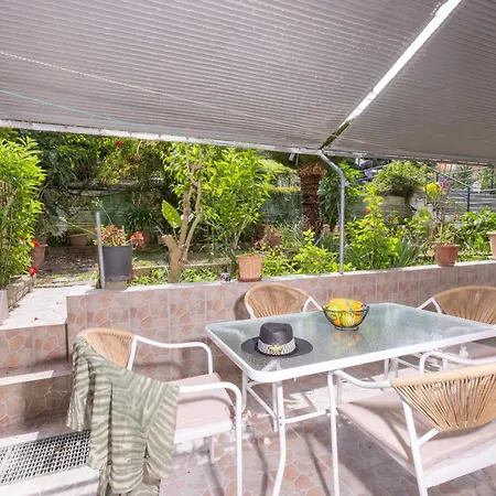 Casa Thalia, Kanoni, Corfu カノニ